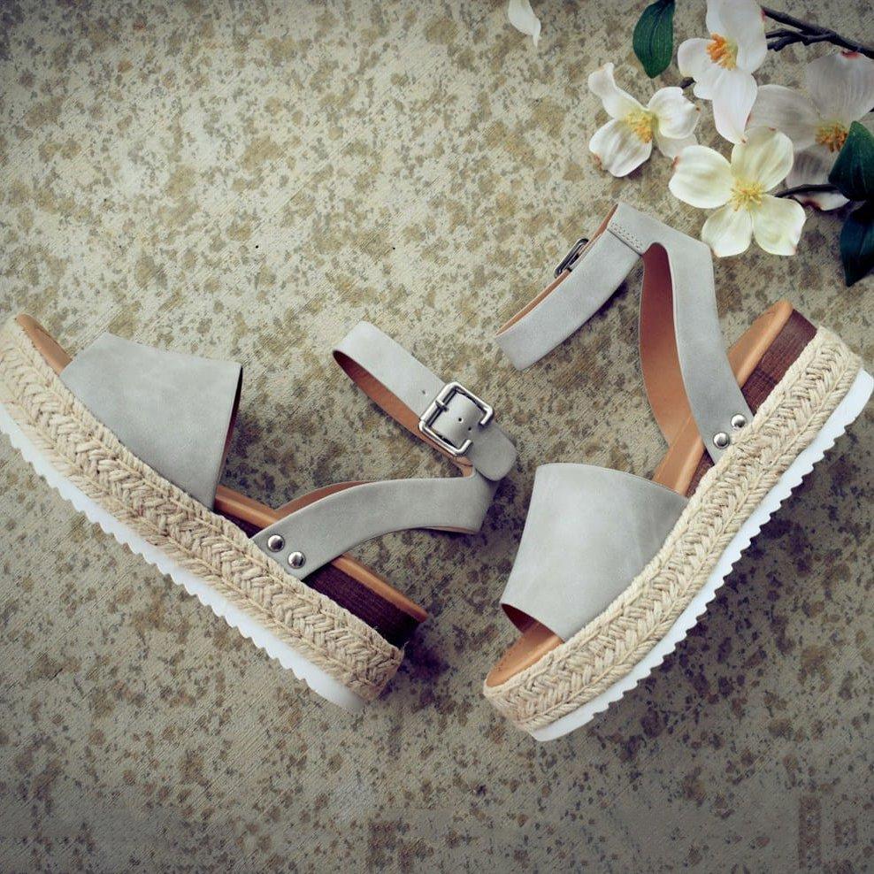 GENAYA - Stylish Women's Sandals with Cork Flat Heel